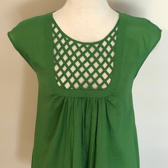 Cotton HD in Paris/Anthropologie Green Lattice Top - Picture 3 of 12